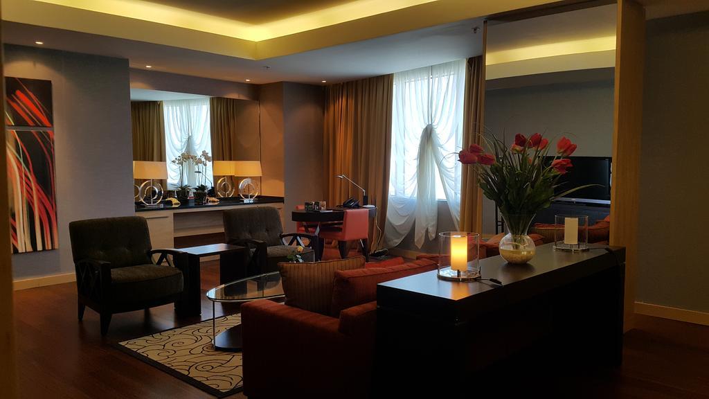 Hotel Grand Swiss Арбил Екстериор снимка