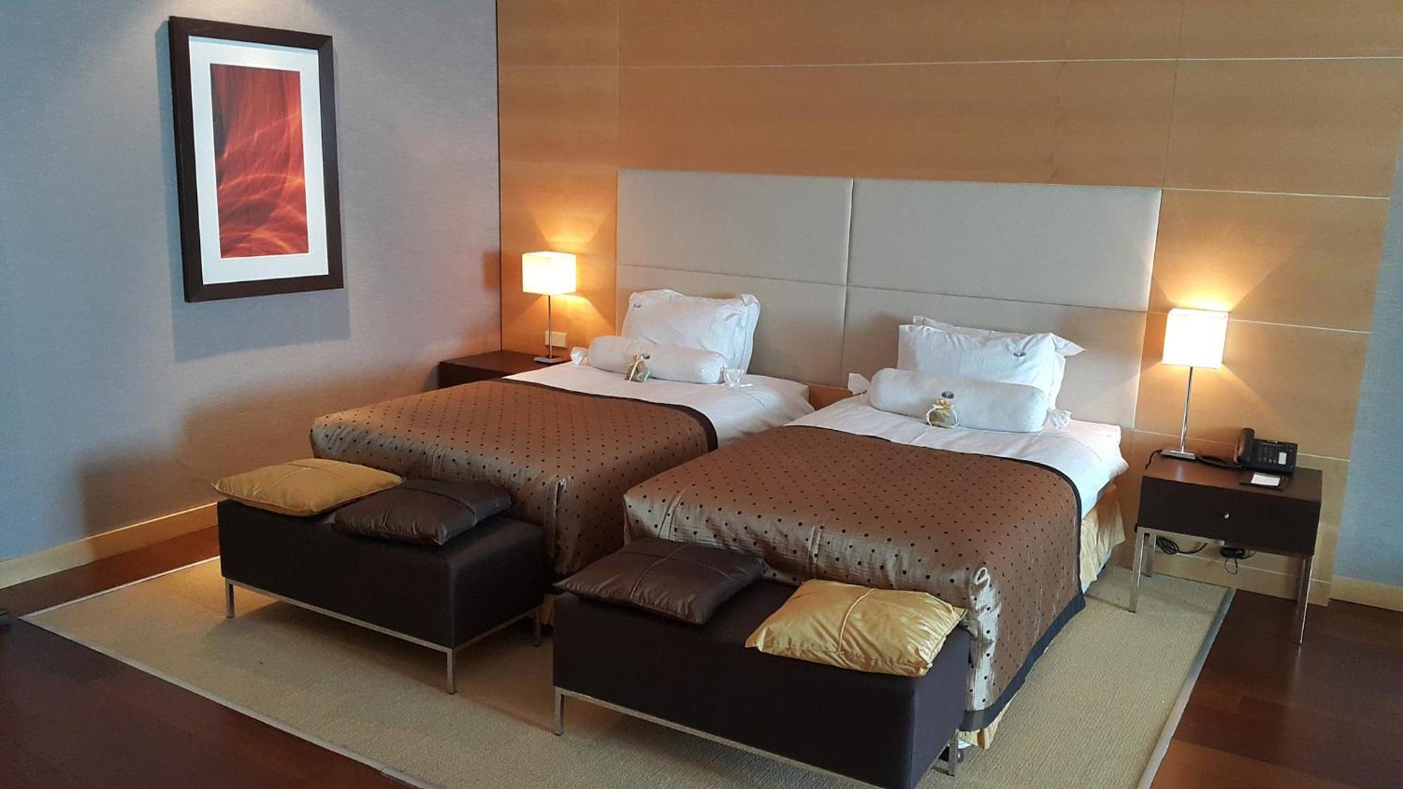 Hotel Grand Swiss Арбил Екстериор снимка