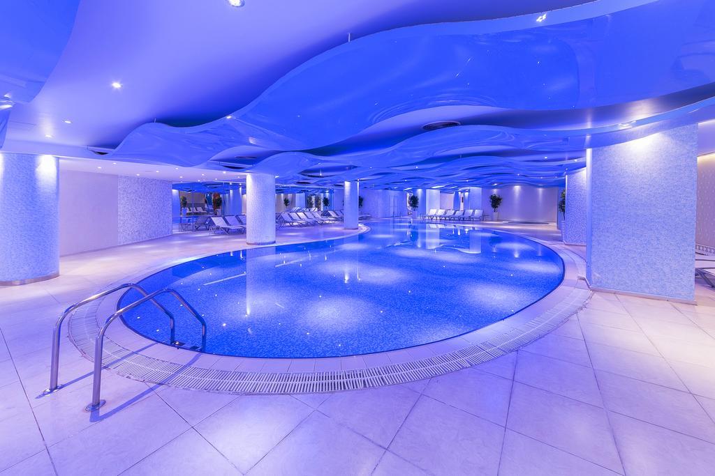 Hotel Grand Swiss Арбил Екстериор снимка