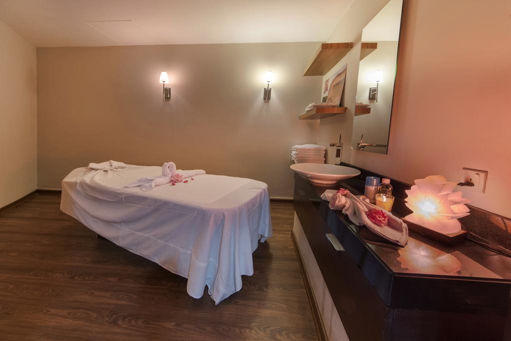 Hotel Grand Swiss Арбил Екстериор снимка